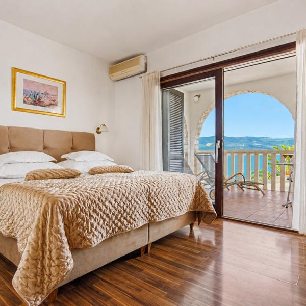 Vila Tina Superior 1